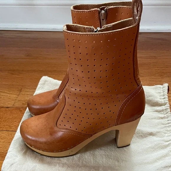Swedish HASBEENS Perforated Tan Leather Platform Ankle Boots Size 38 - Picture 4 of 12